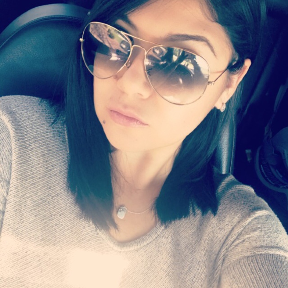 Meet your Posher, Oyuki