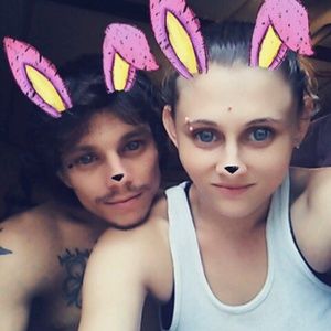 Meet your Posher, Lindsy duell