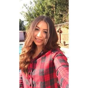 Meet your Posher, Jasmine