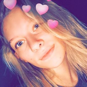 Meet your Posher, Lizzie