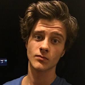 Meet your Posher, Andrew