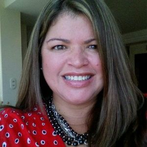 Meet your Posher, Ana