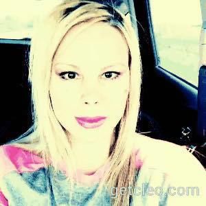 Meet your Posher, Vickie