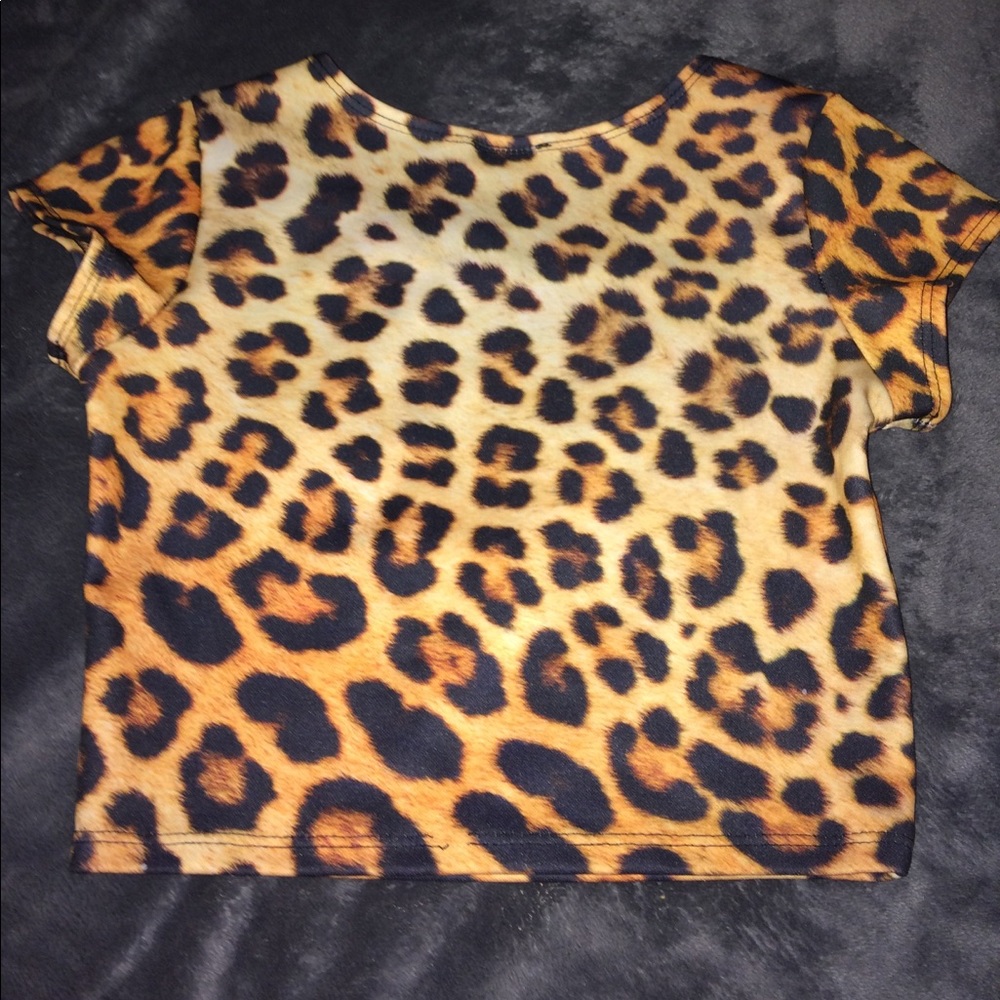 Crop top - Picture 3 of 4