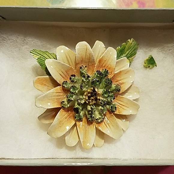 Vintage Handmade Clay Flower Pendant - Picture 1 of 4