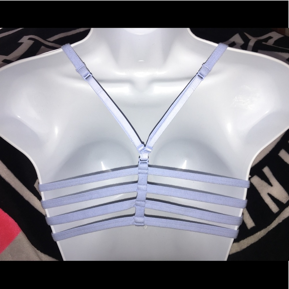 NWT Victoria’s Secret Bra - Picture 2 of 4
