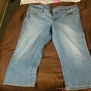 Cute Victorias Secret Capri jeans