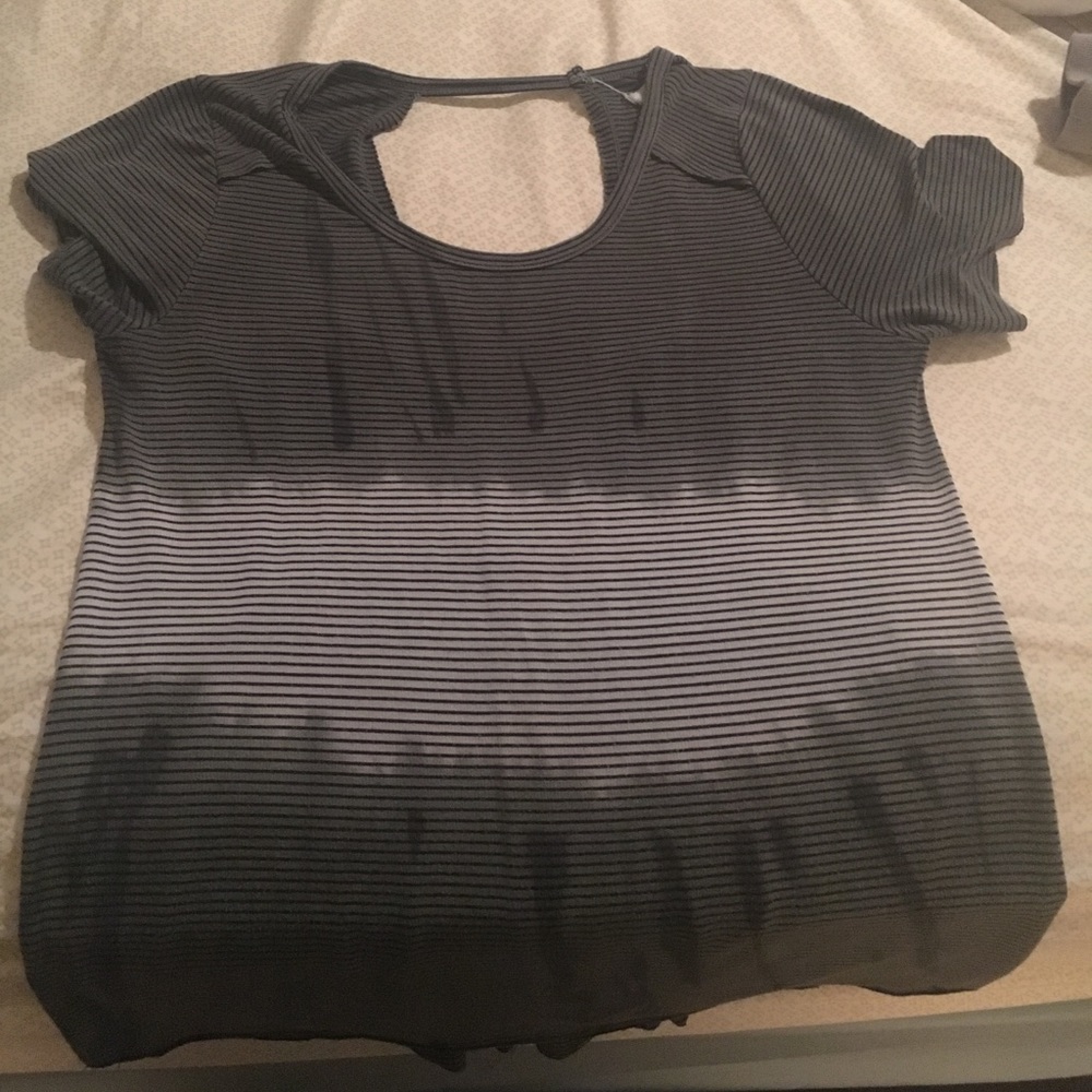 Buckle Exclusive Glided Intent tee