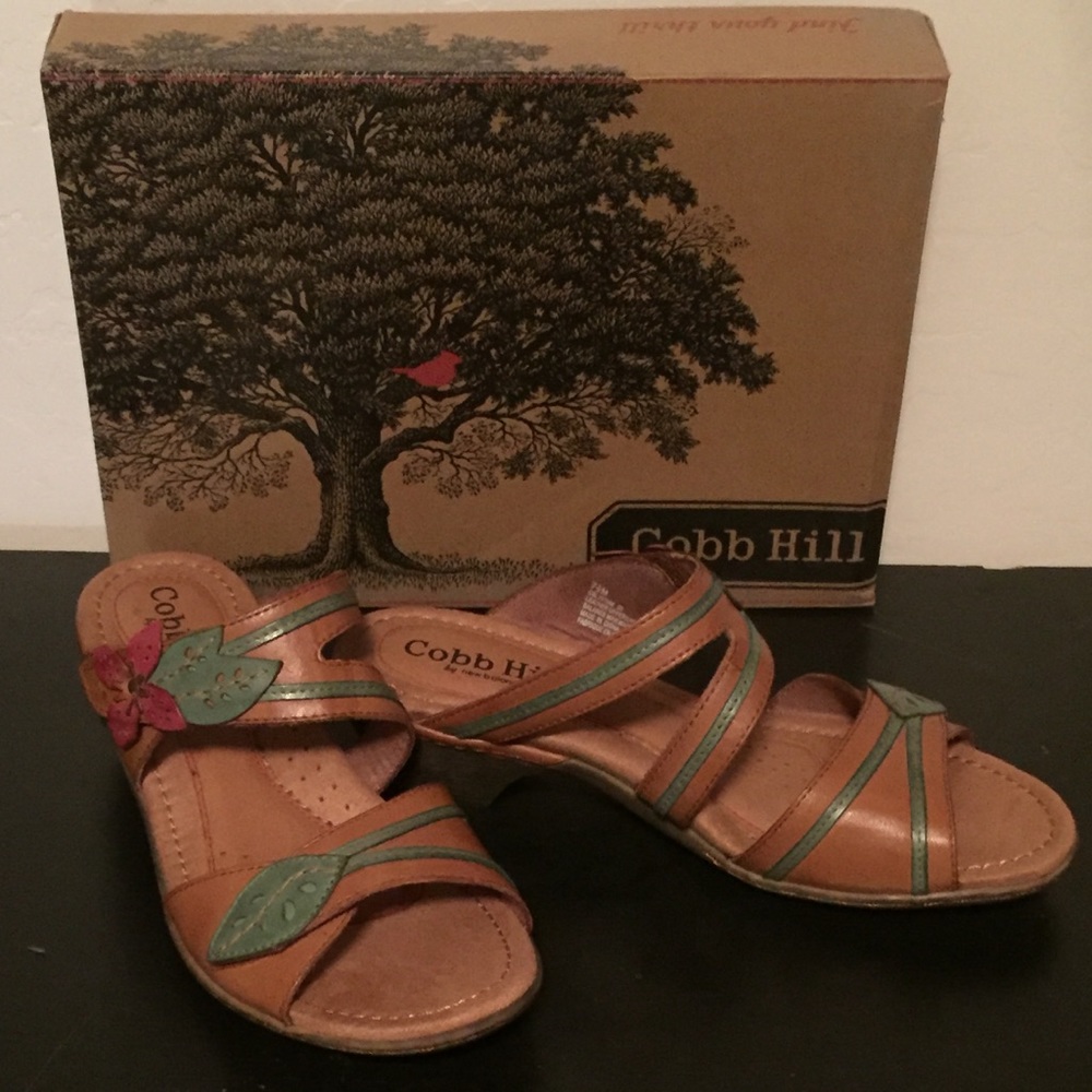 ❤️ NIB Cobb Hill Leather Sandals Sz 7.5 ❤️