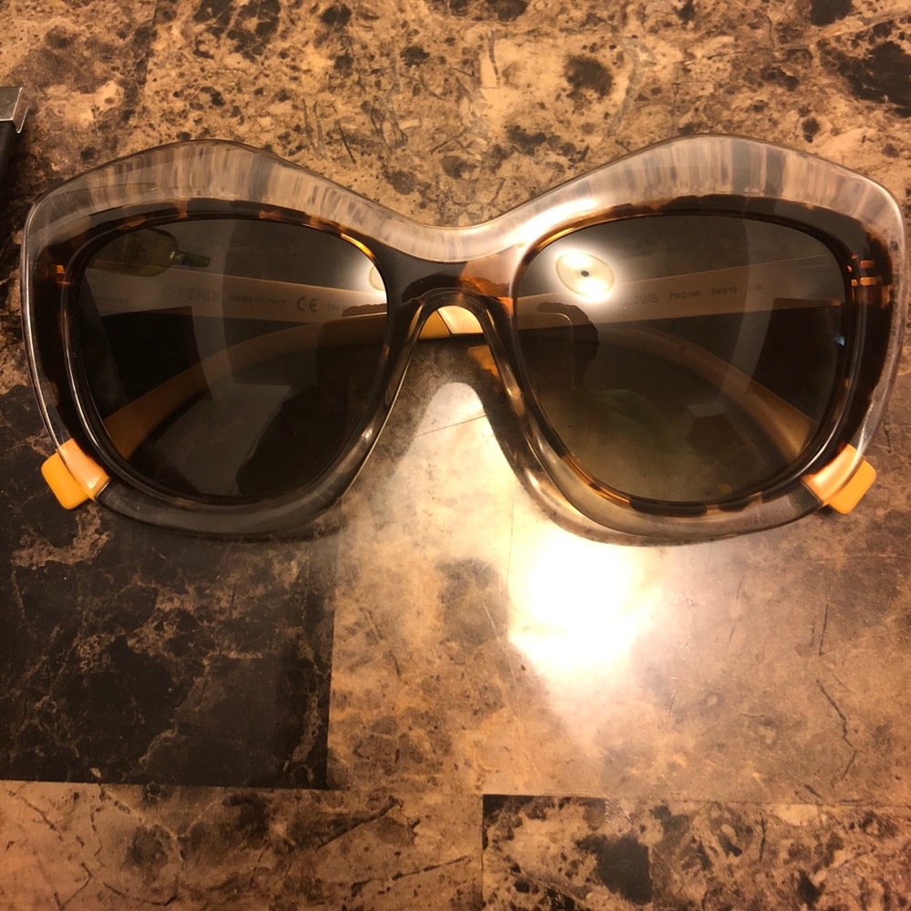 Fendi oversized tortoise sunglasses