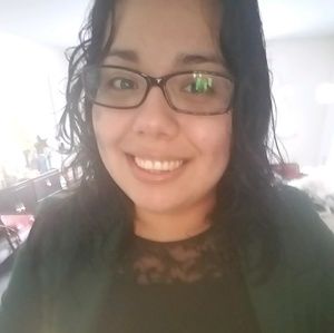 Meet your Posher, Azucena