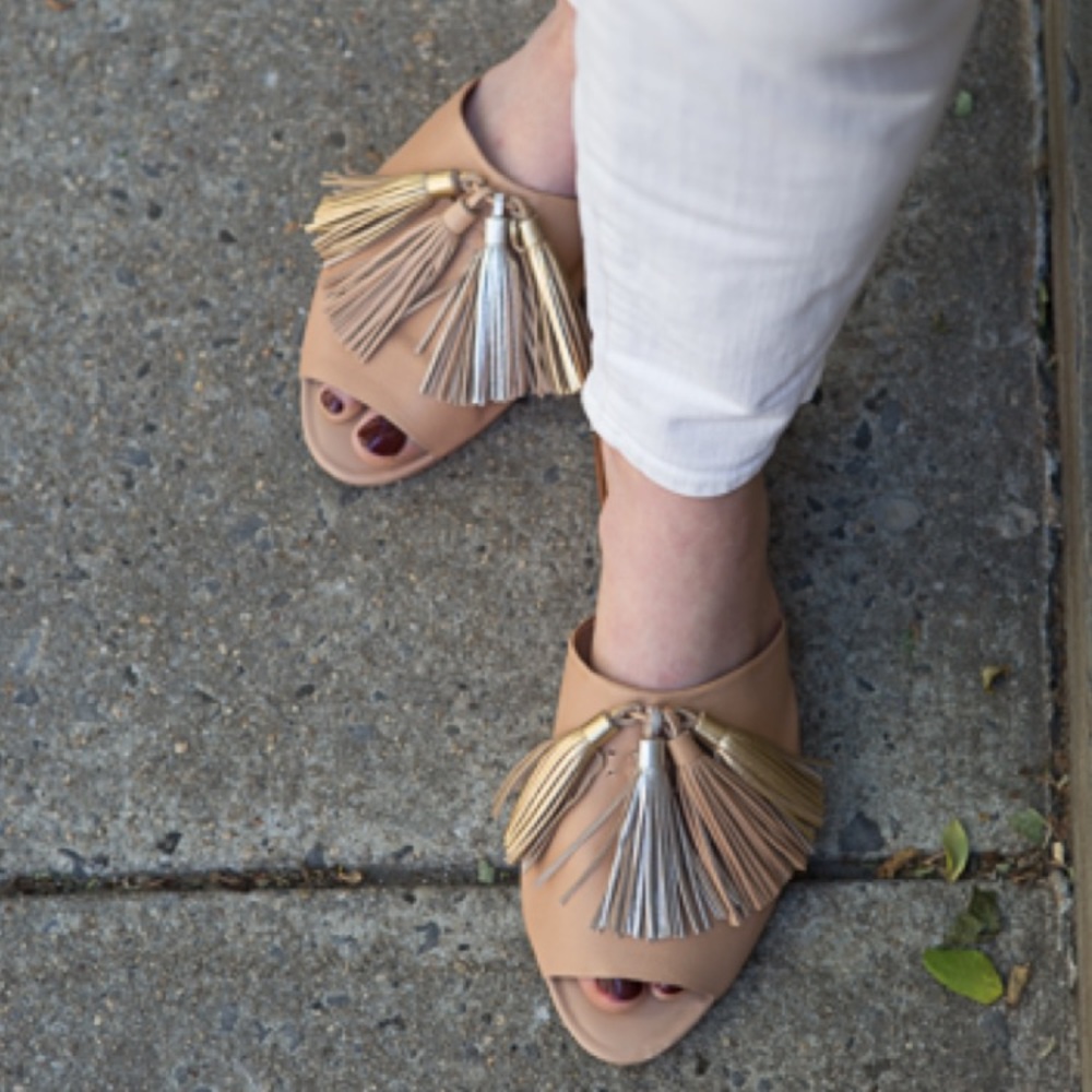 Loeffler Randall kiki tassel flat