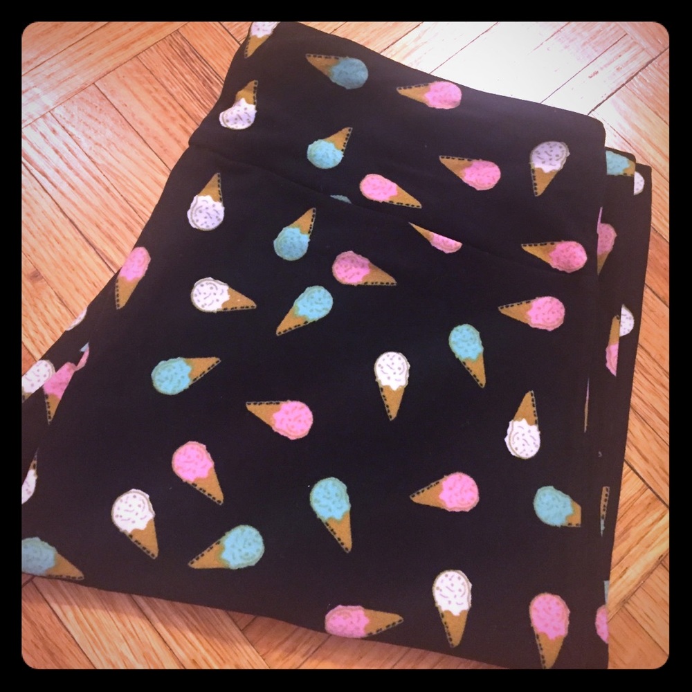 LulaRoe Ice Cream Cones Leggings