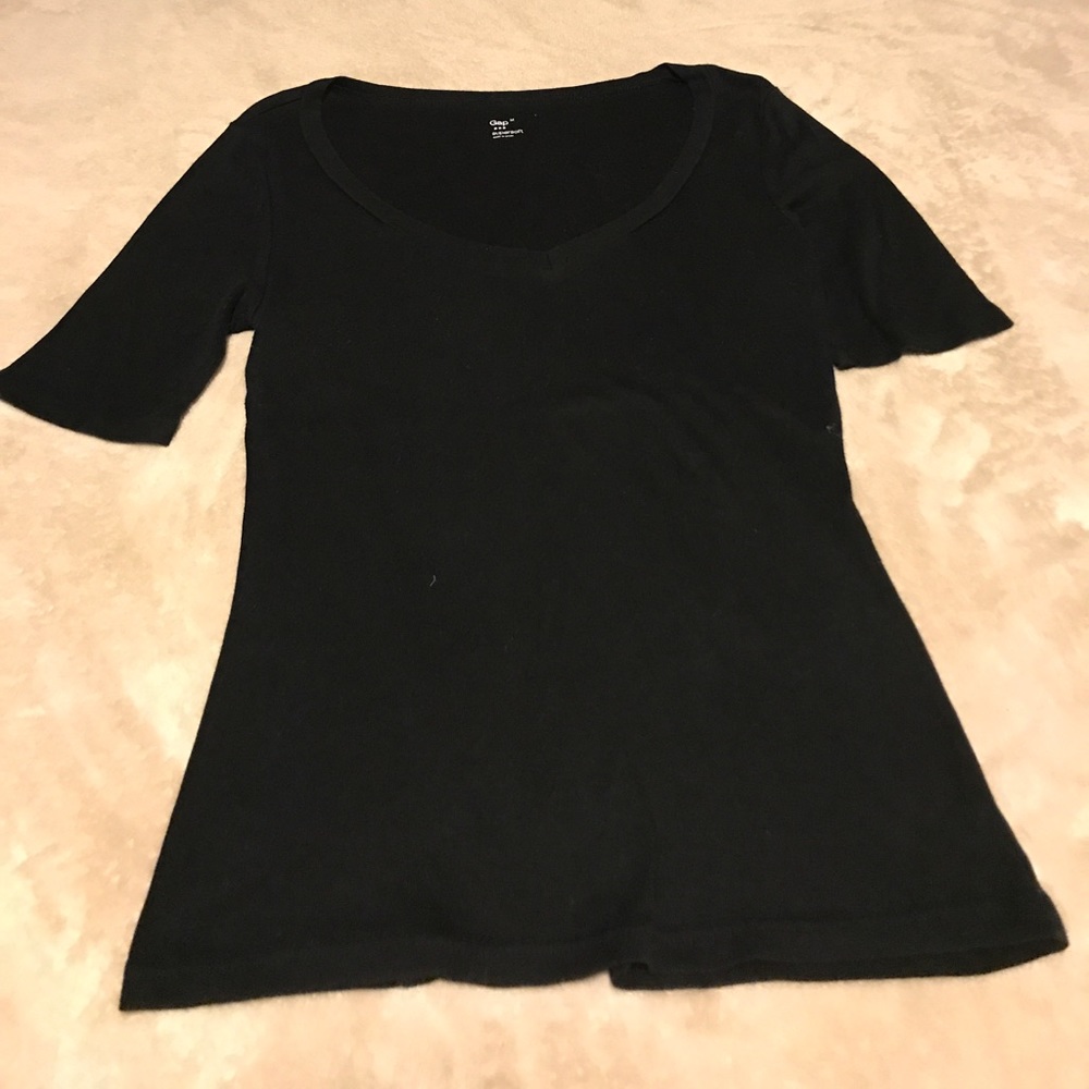 GAP black shirt.  Size Med