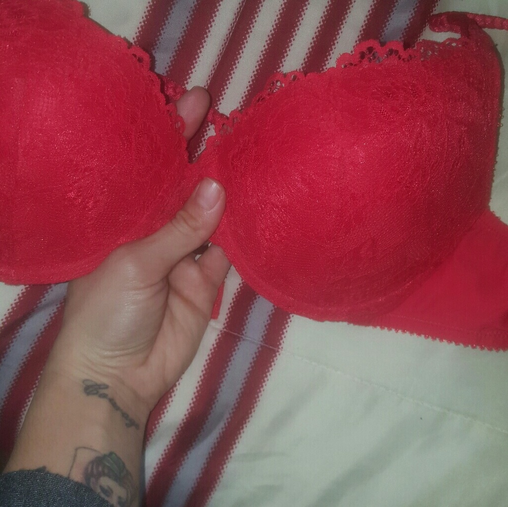 Brand new bra