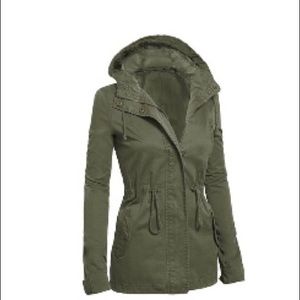 Khaki green jacket size Xl. Super cute fall Jacket