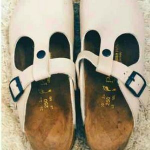 Light Pink Rare Birkenstocks CUTE!!!