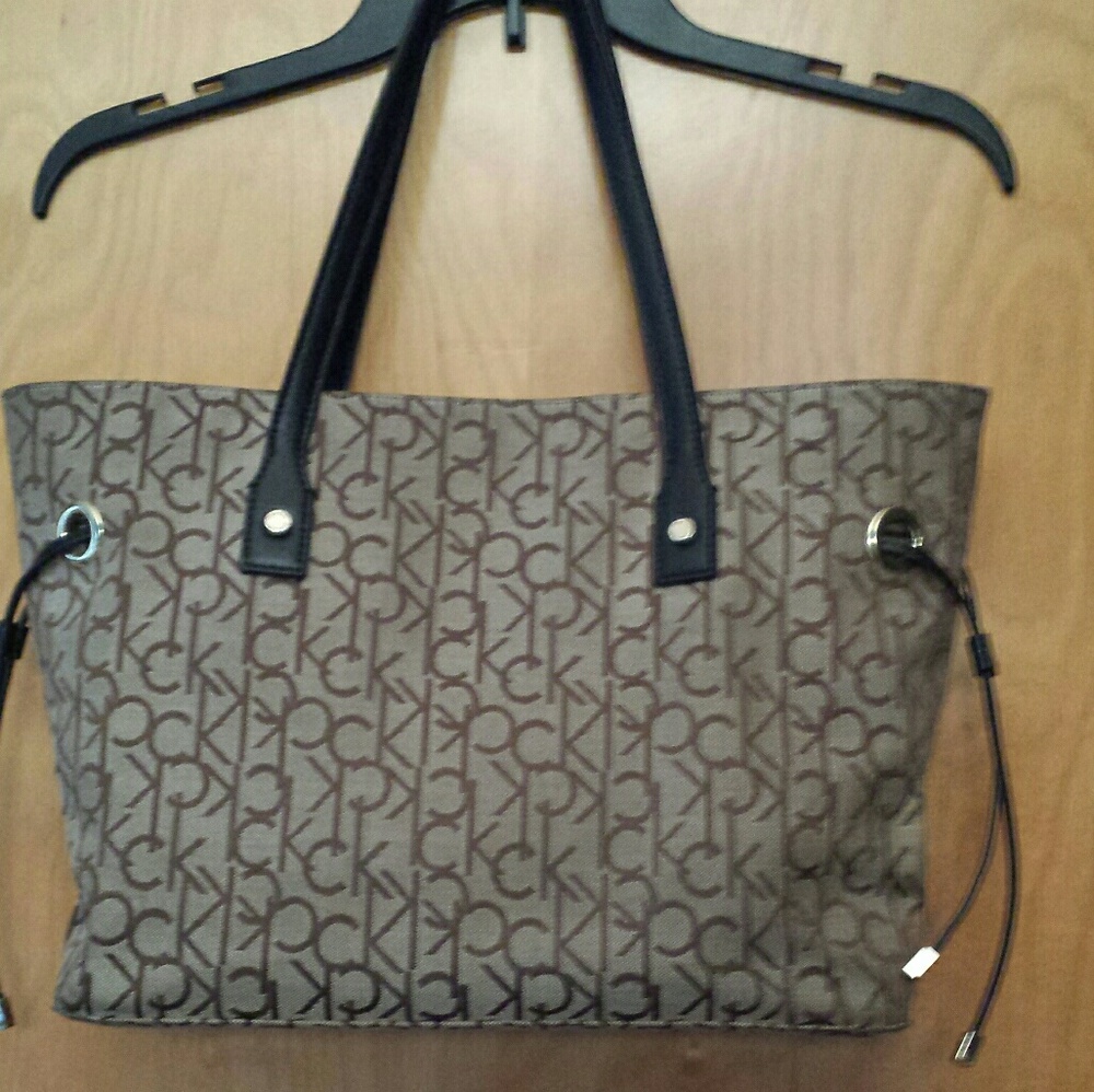 Calvin Klein  bag