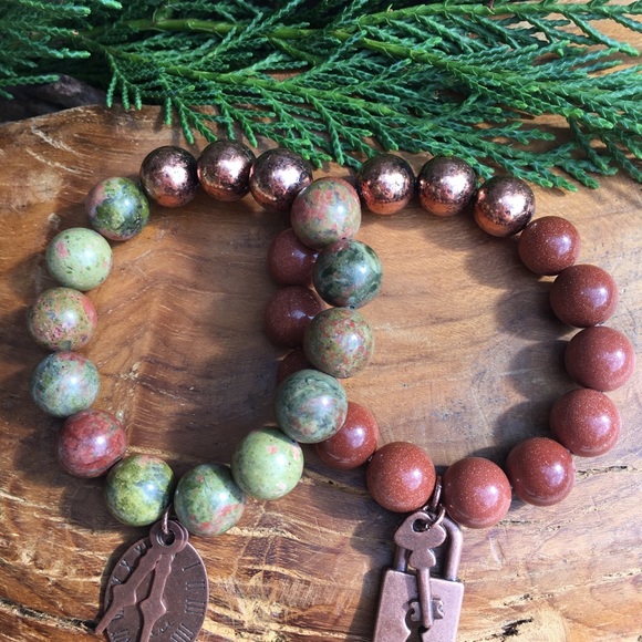 Charm Stone Bead Stretch Stackable Bracelet - Picture 4 of 5