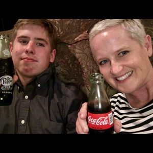 Meet your Posher, Laura