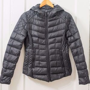 BCBG Ultra Lightweight Packable Down Puffer Jacket