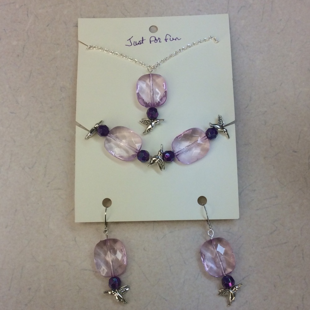 Hummingbird necklace, earrings, & bracelet - Picture 1 of 4