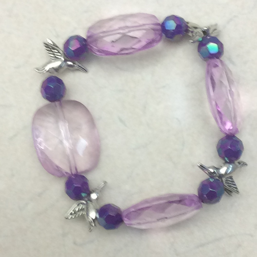 Hummingbird necklace, earrings, & bracelet - Picture 2 of 4