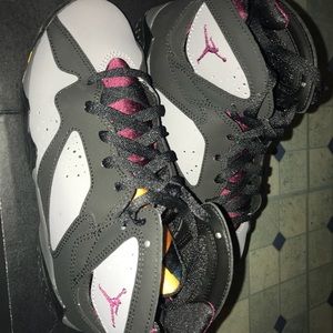 Bordeaux 7s size 6