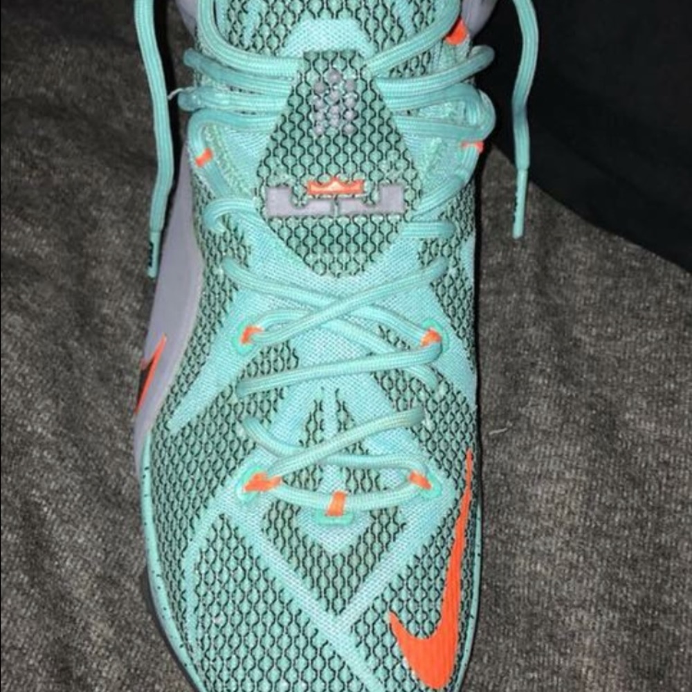 Lebron 12s - Picture 2 of 5