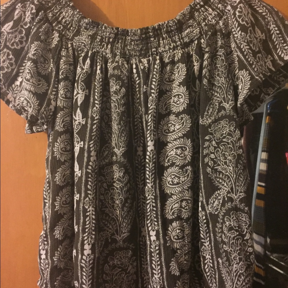 Women’s flower top