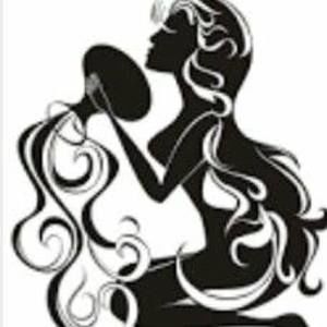 Meet your Posher, Jacqueline