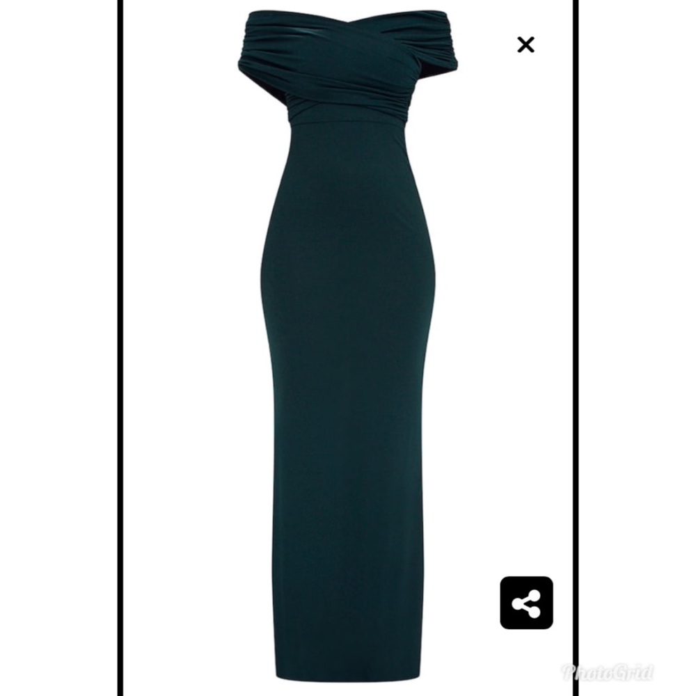 Emerald green slinky stretchy maxi dress gown