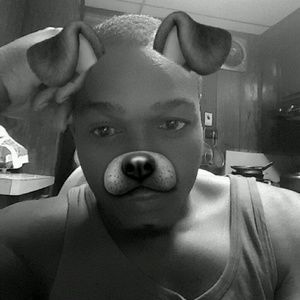 Meet your Posher, Dennis