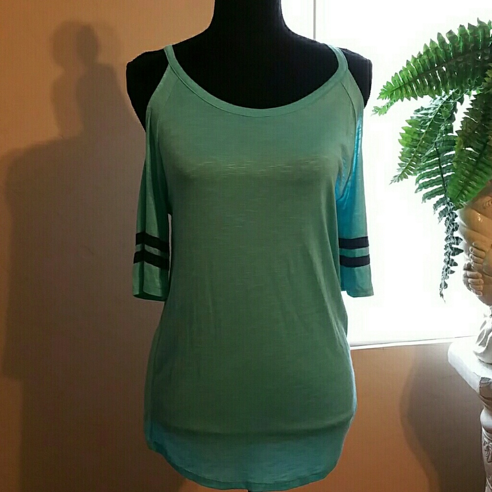 Women's shirt