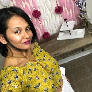 Meet your Posher, Paola