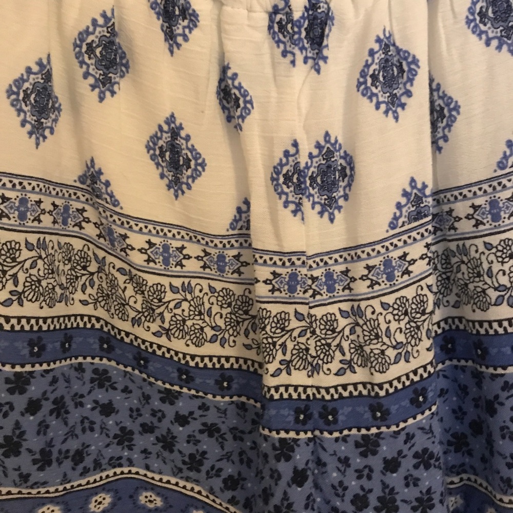 Patterned romper - Picture 2 of 2