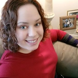 Meet your Posher, Katelyn