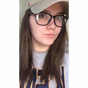 Meet your Posher, Bridget