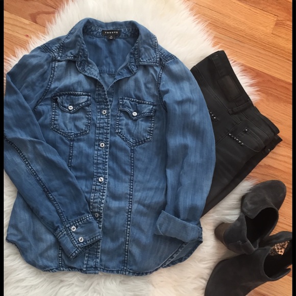 denim shirt with pockets