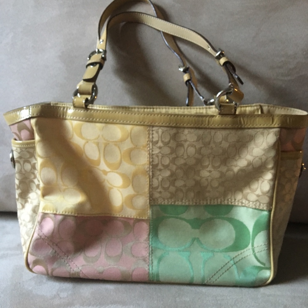 Coach handbag