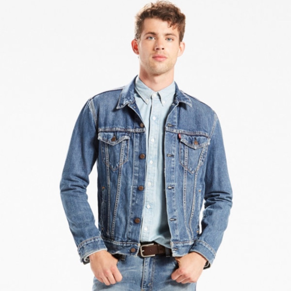 Levi Trucker Jean Jacket Men's size M