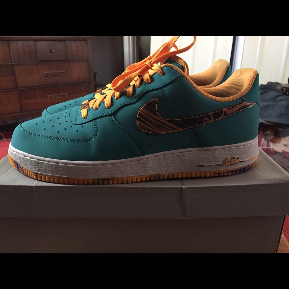 Men’s Nike Air Force 1