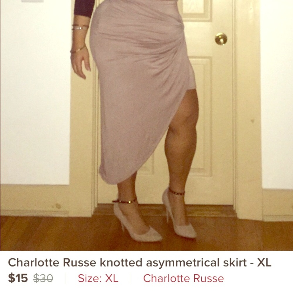 REPOSH Charlotte Russe beige skirt
