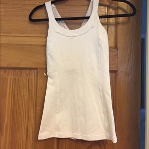Lululemon tank