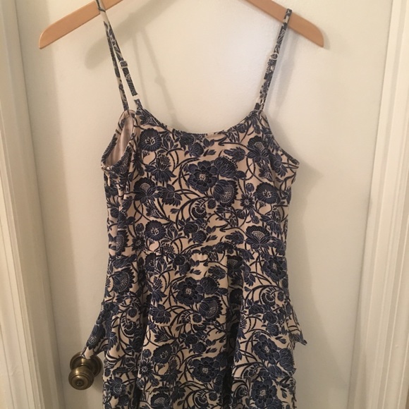 Gorgeous JESSICA SIMPSON thin strap dress ๐๐๐ - Picture 4 of 5