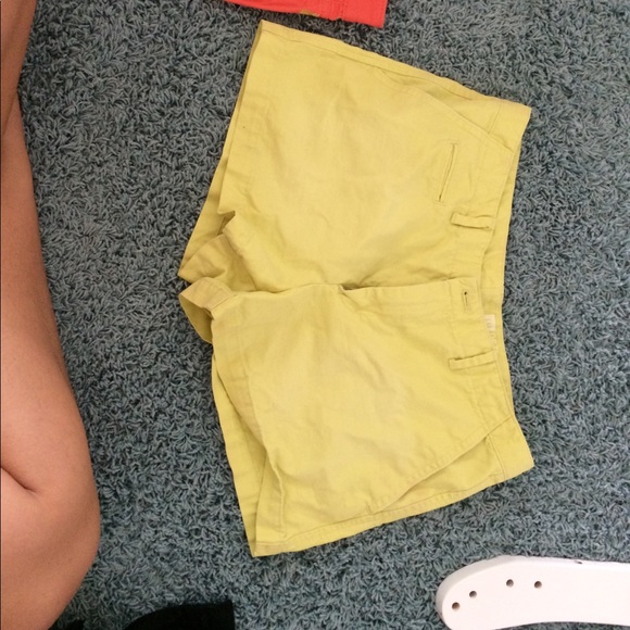 Shorts never wore - Picture 1 of 2