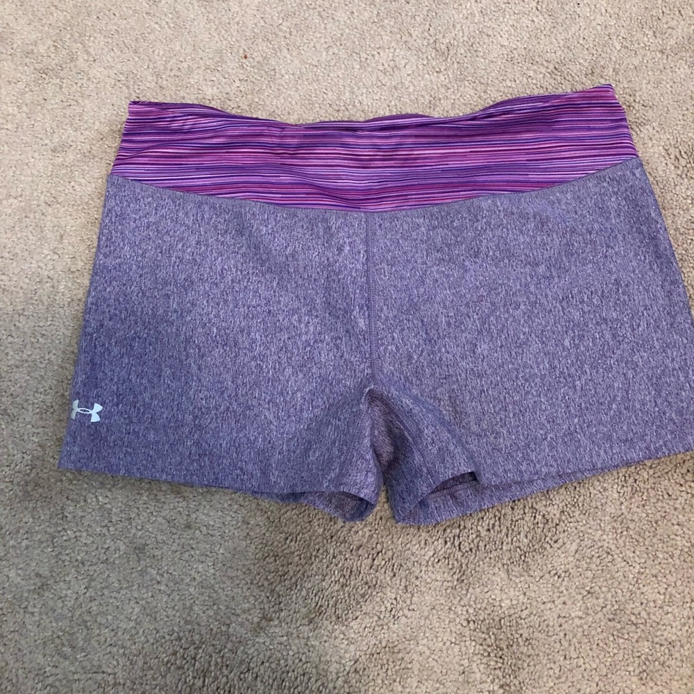 Women’s Under Armour compression shorts