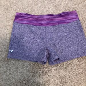Women’s Under Armour compression shorts