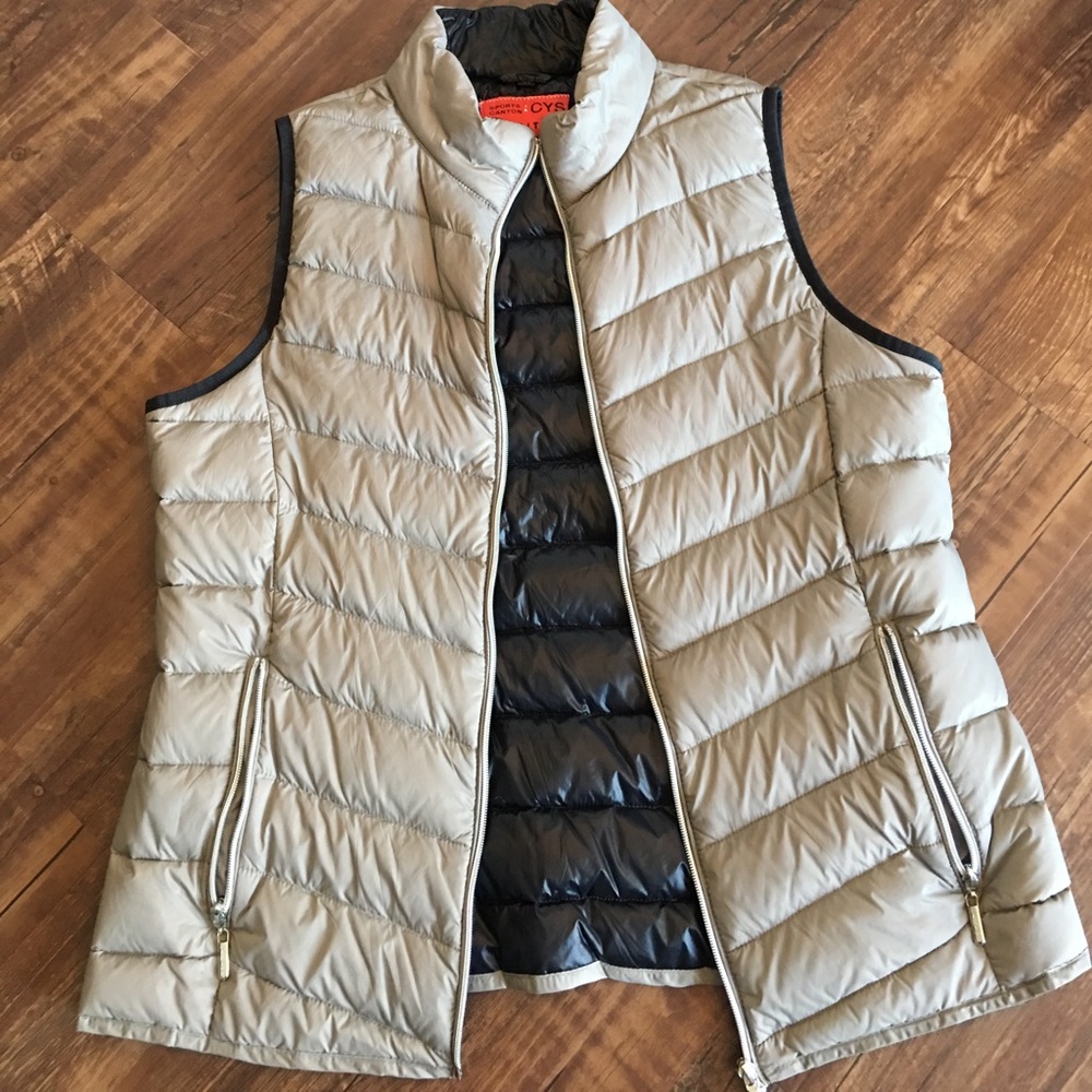Lightweight "Spirit of Sports" Vest Jacket