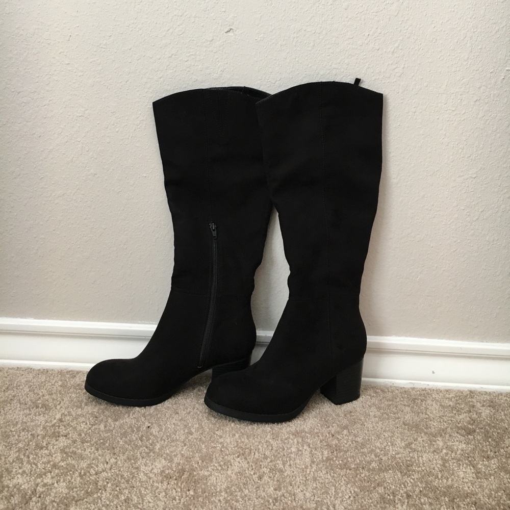 (FINAL PRICE DROP) Black Suede Boots NWOT